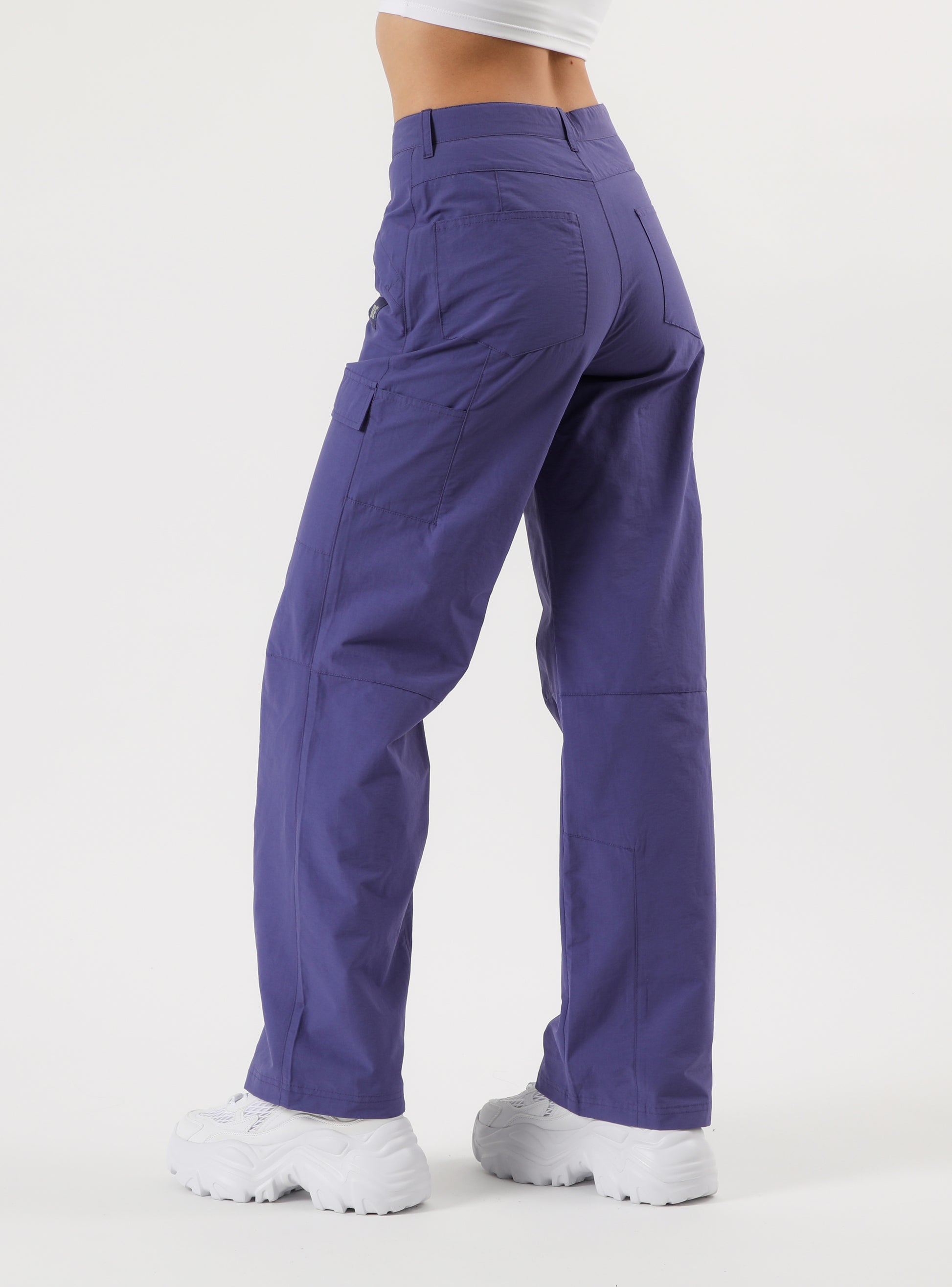 Pantalón cargo color morado